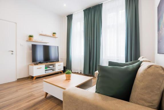 Family Apartment اوسترافا المظهر الخارجي الصورة