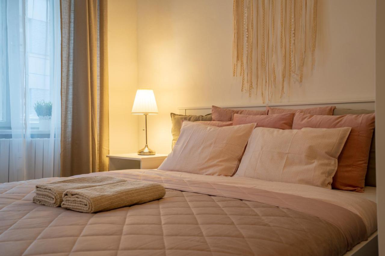 Family Apartment اوسترافا المظهر الخارجي الصورة