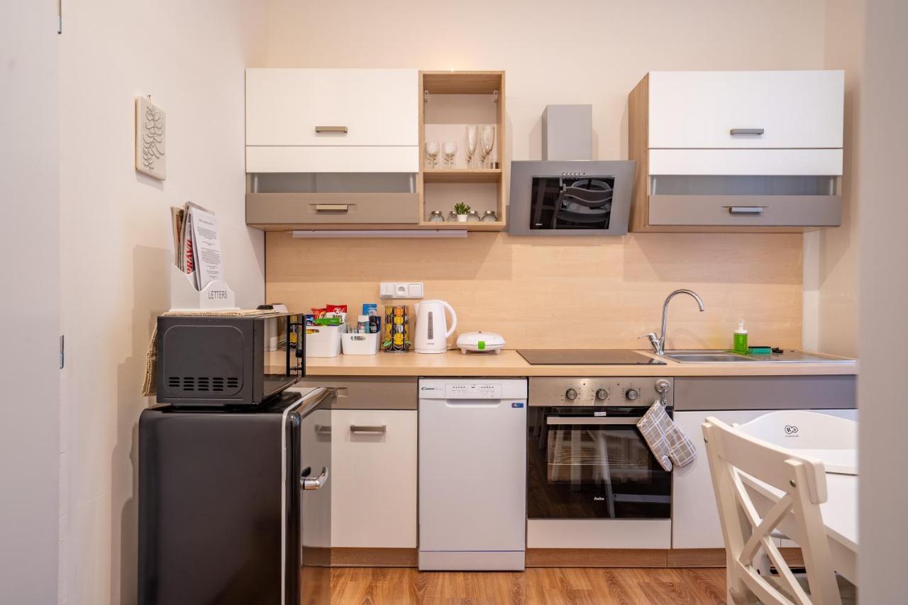 Family Apartment اوسترافا المظهر الخارجي الصورة