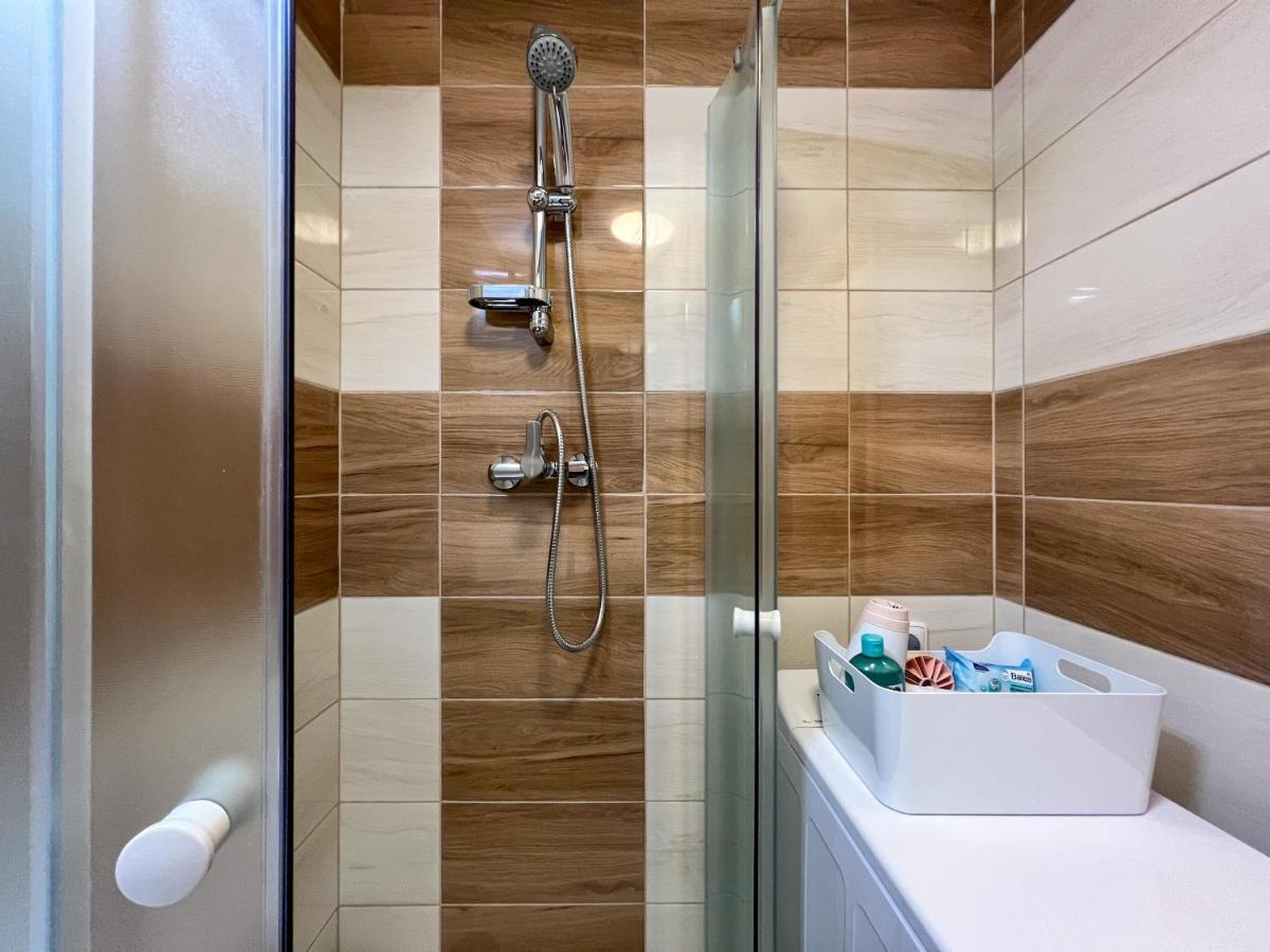 Family Apartment اوسترافا المظهر الخارجي الصورة